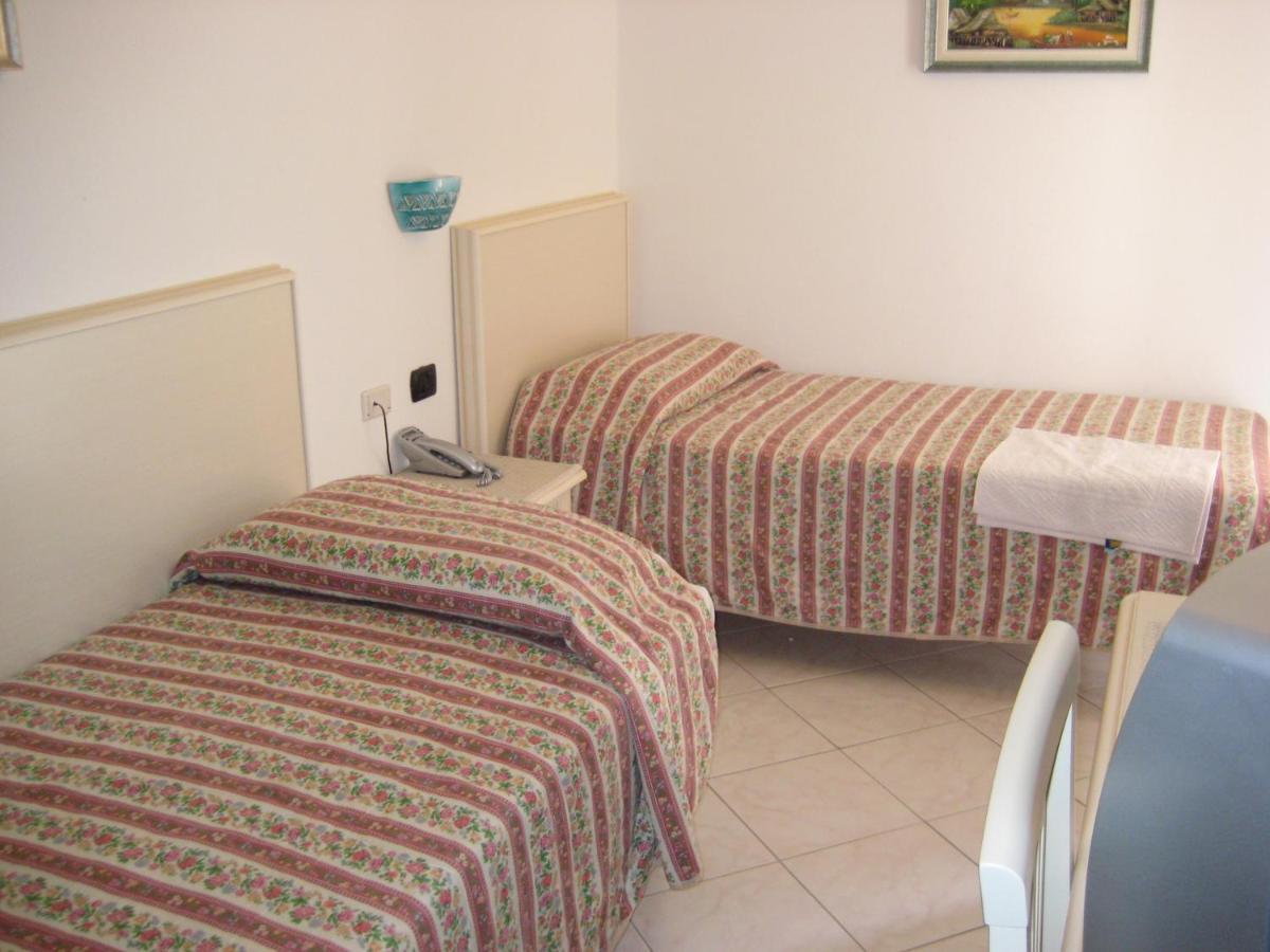 Scano Comfort Inn Santa Teresa Gallura Exterior foto