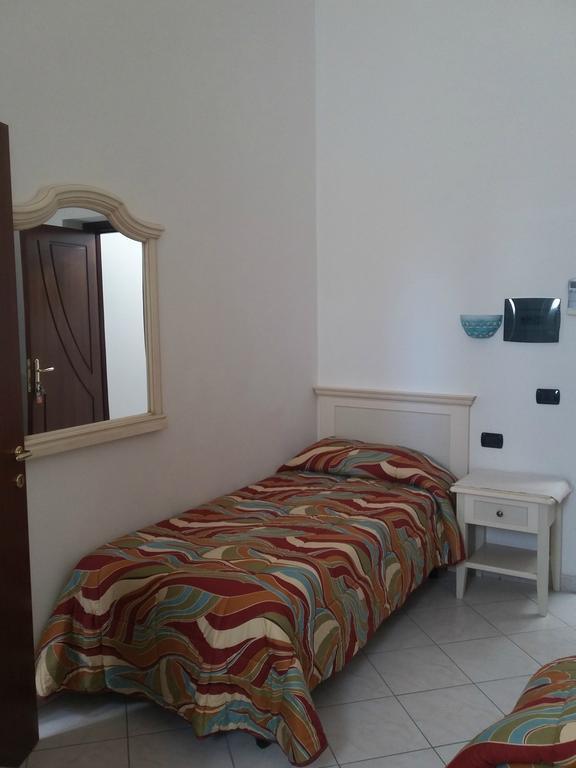 Scano Comfort Inn Santa Teresa Gallura Exterior foto